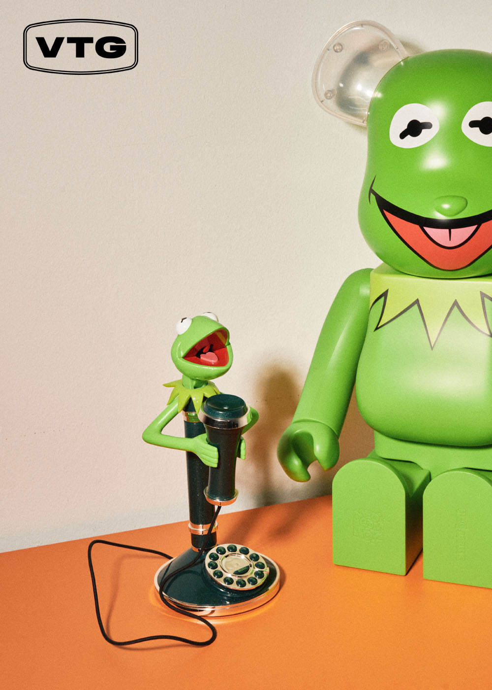 Happy Kermit Phone